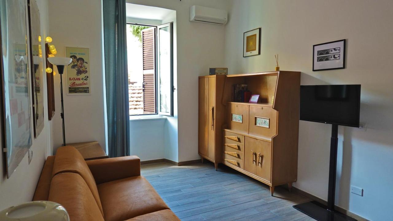 Casa Marin - Metro Malatesta Rome Exterior photo